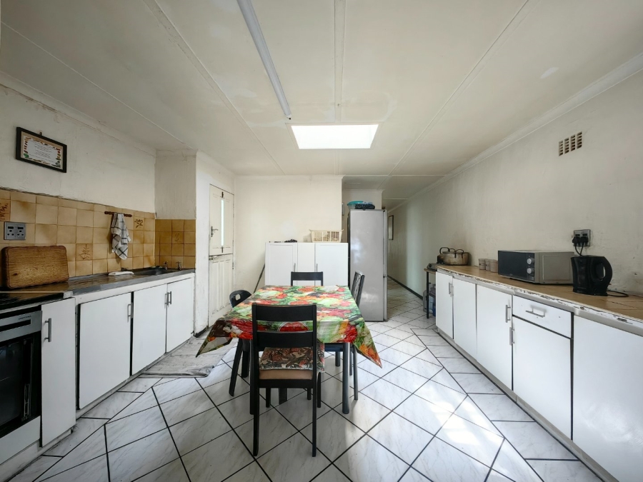 3 Bedroom Property for Sale in Portlands Western Cape